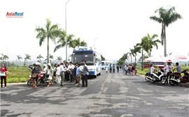 Nhà đầu tư Sài Gòn ồ ạt về tỉnh lẻ “săn đất”, chạy theo đám đông ôm hàng “thổi giá”